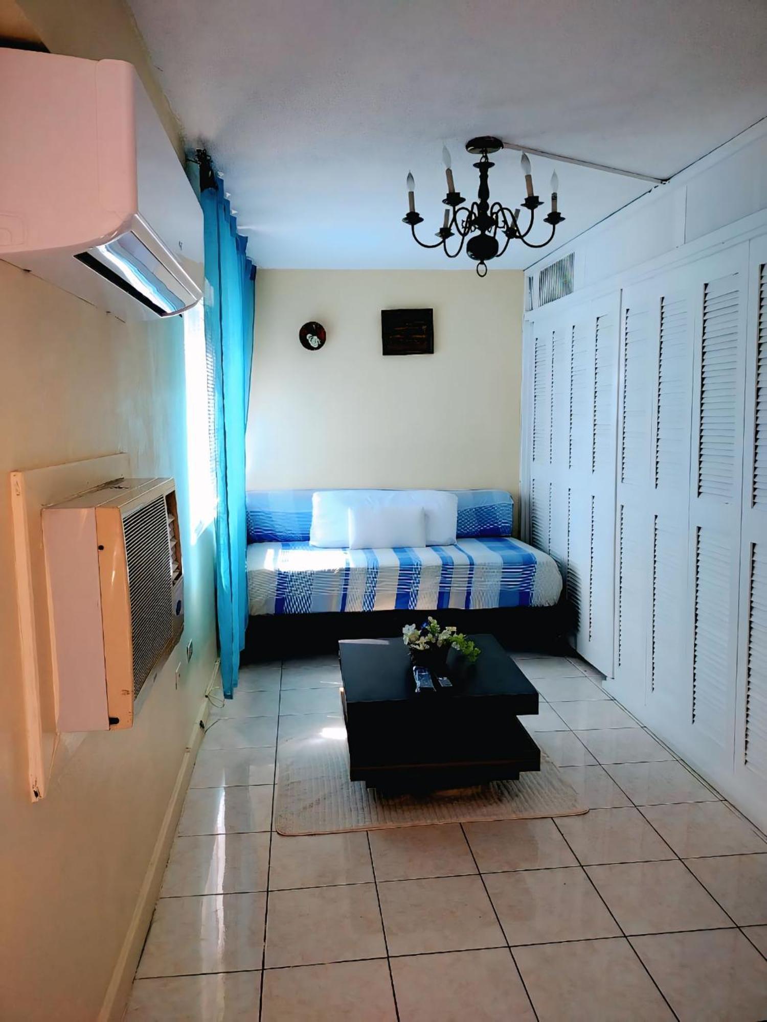 Beach-Side Condos At Turtle Beach Towers Ocho Rios Exterior foto